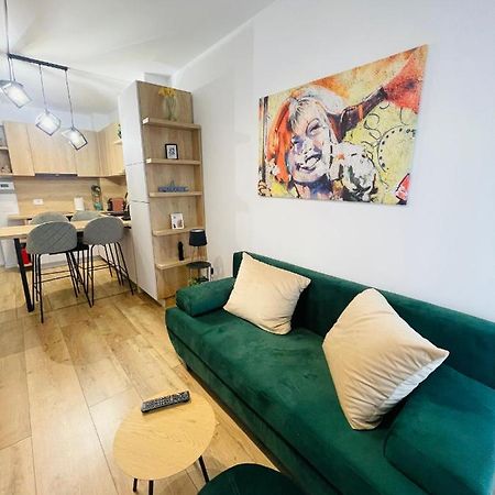 Sara Onestilor Prima Apart Oradea Exterior photo